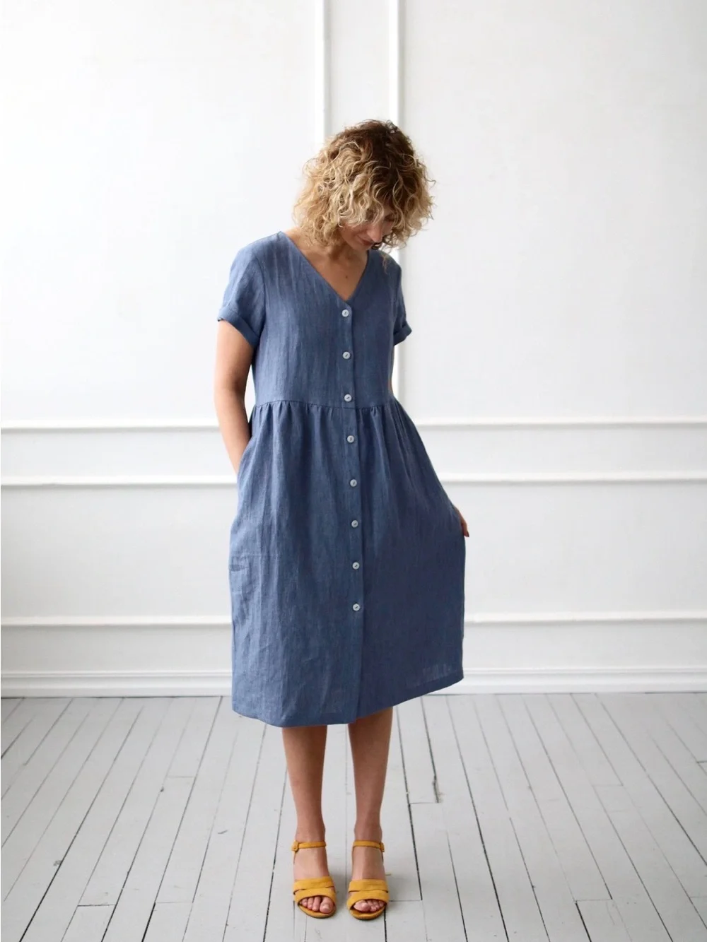 Blue Button-Front V-Neck Midi Dress - Picture 3 of 13
